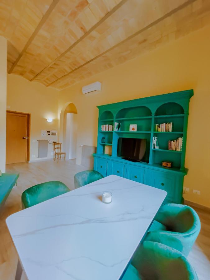 Charme Retreat Boki Apartment Rome Bagian luar foto